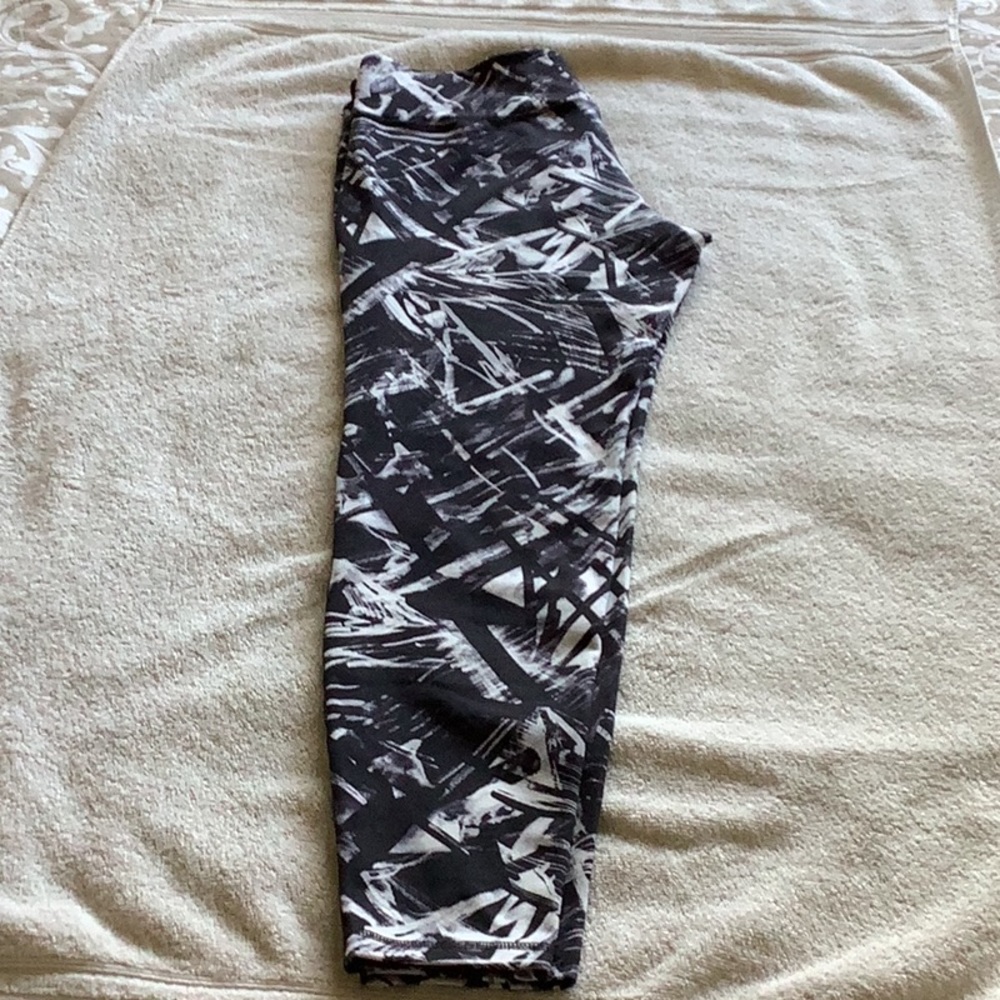 Old Navy Activewear Leggings, Size L